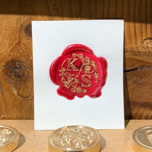 Siegelstempel mit 2 Initialen floral rund 25mm