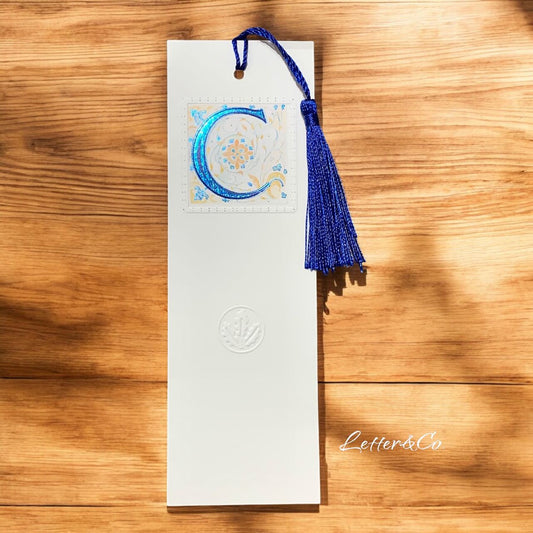 Lesezeichen Bookmark Monogramm C und Quaste in blau